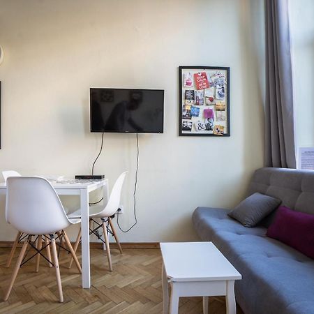 Elegant Apartment Copernicus Varşovia Exterior foto