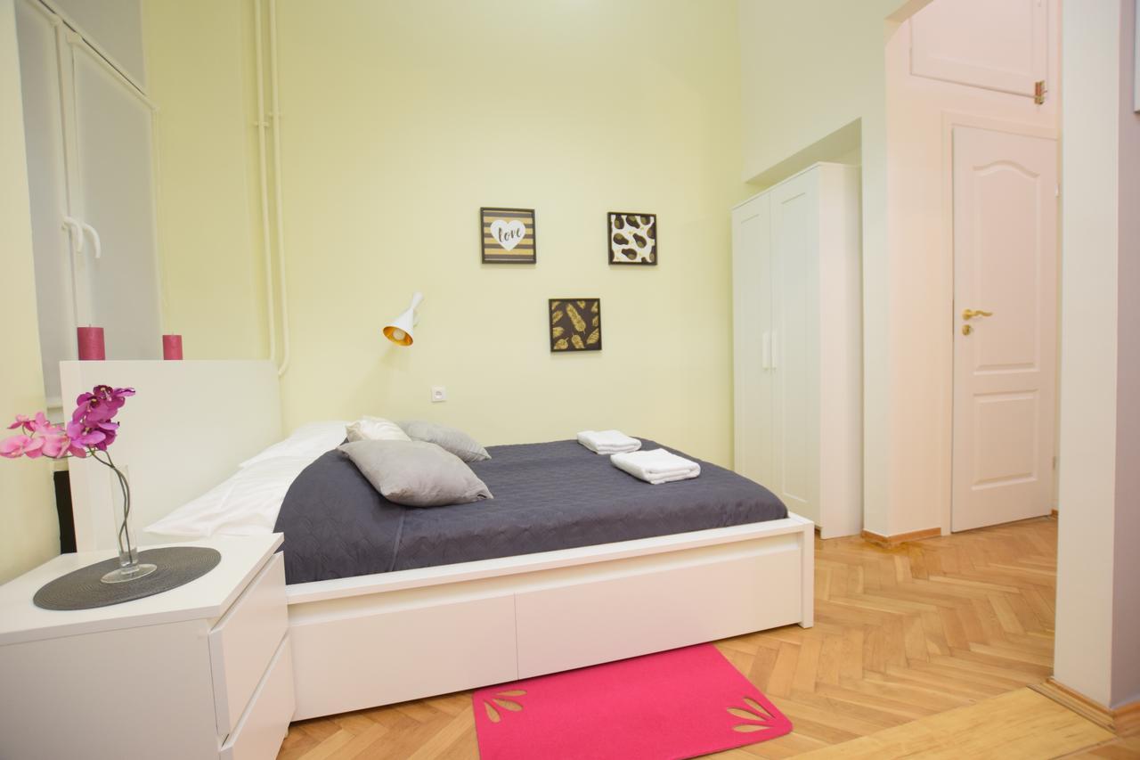 Elegant Apartment Copernicus Varşovia Exterior foto