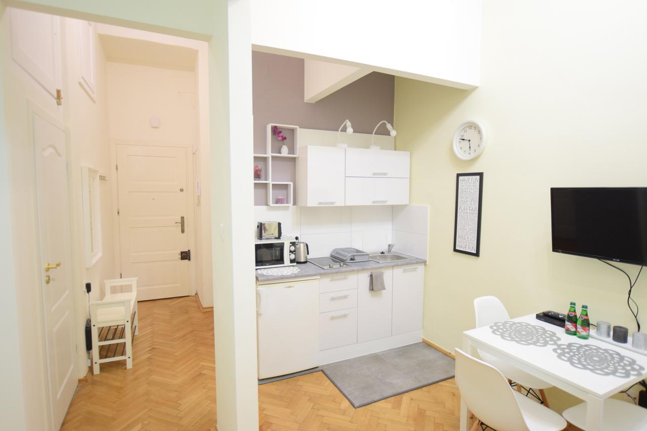 Elegant Apartment Copernicus Varşovia Exterior foto