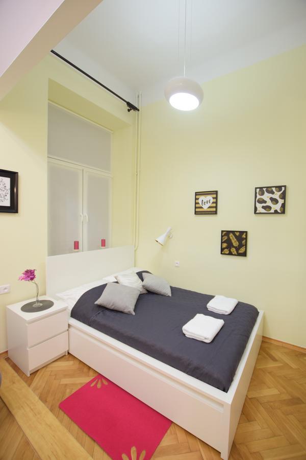 Elegant Apartment Copernicus Varşovia Exterior foto