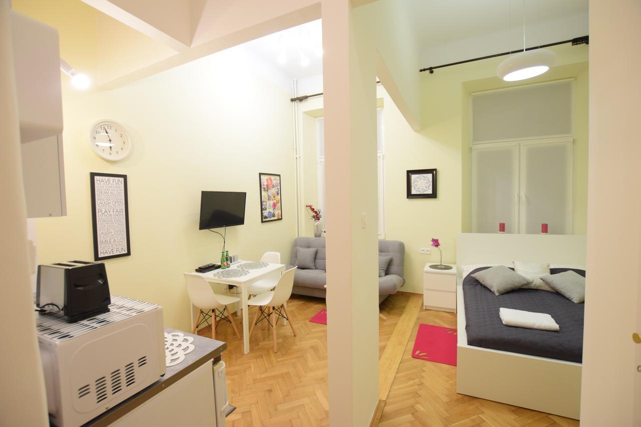 Elegant Apartment Copernicus Varşovia Exterior foto
