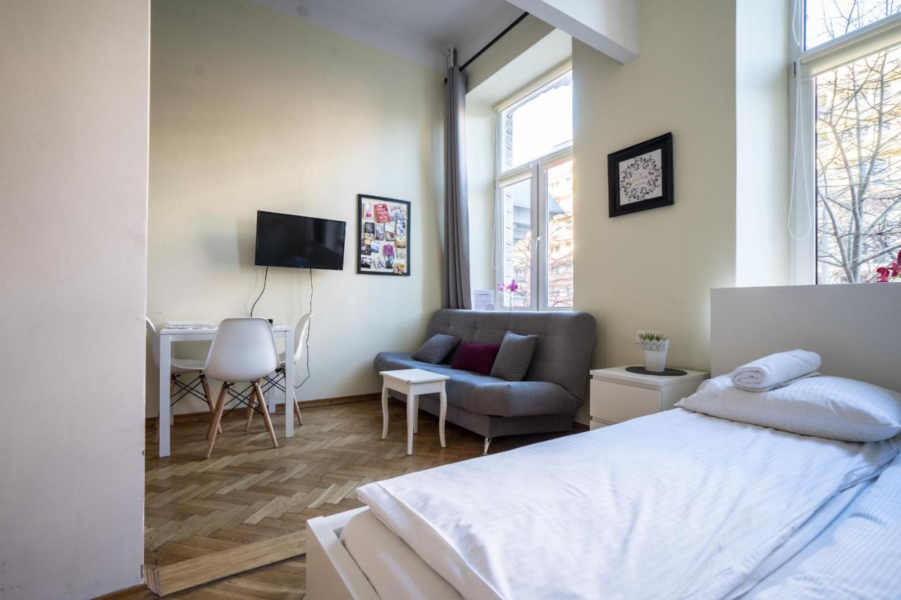 Elegant Apartment Copernicus Varşovia Exterior foto